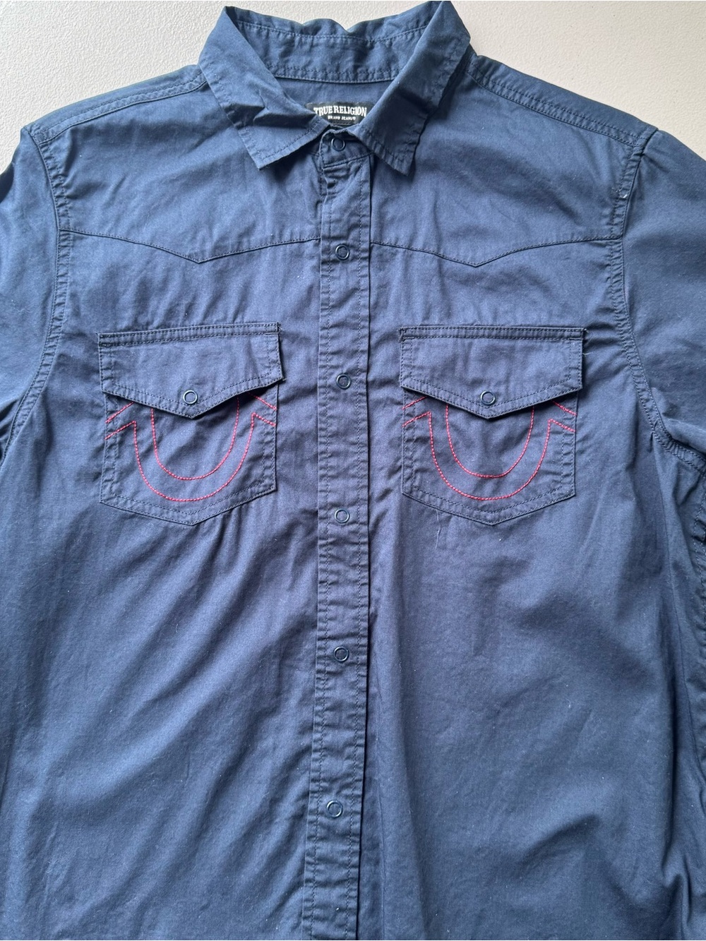 True Religion Navy Button-Down Size Small Men